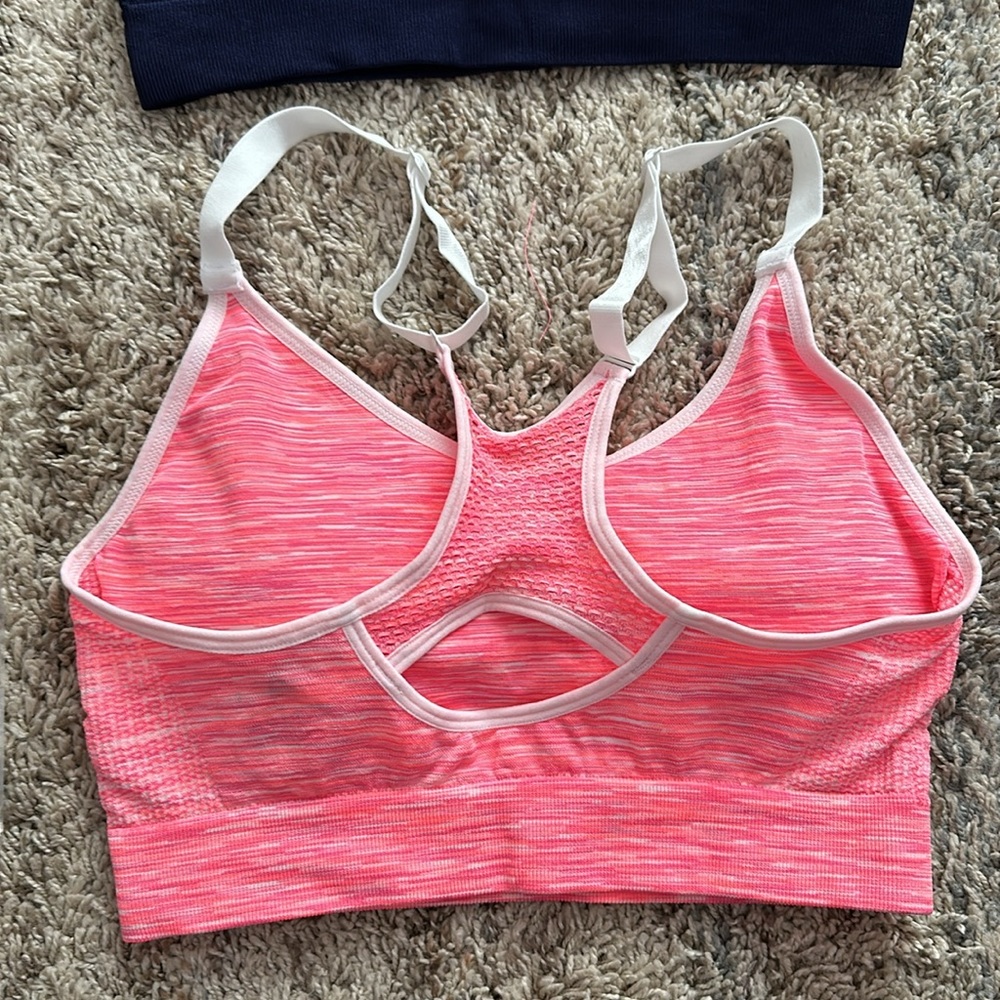 Reebok 2 medium impact sports bras - Picture 7 of 11